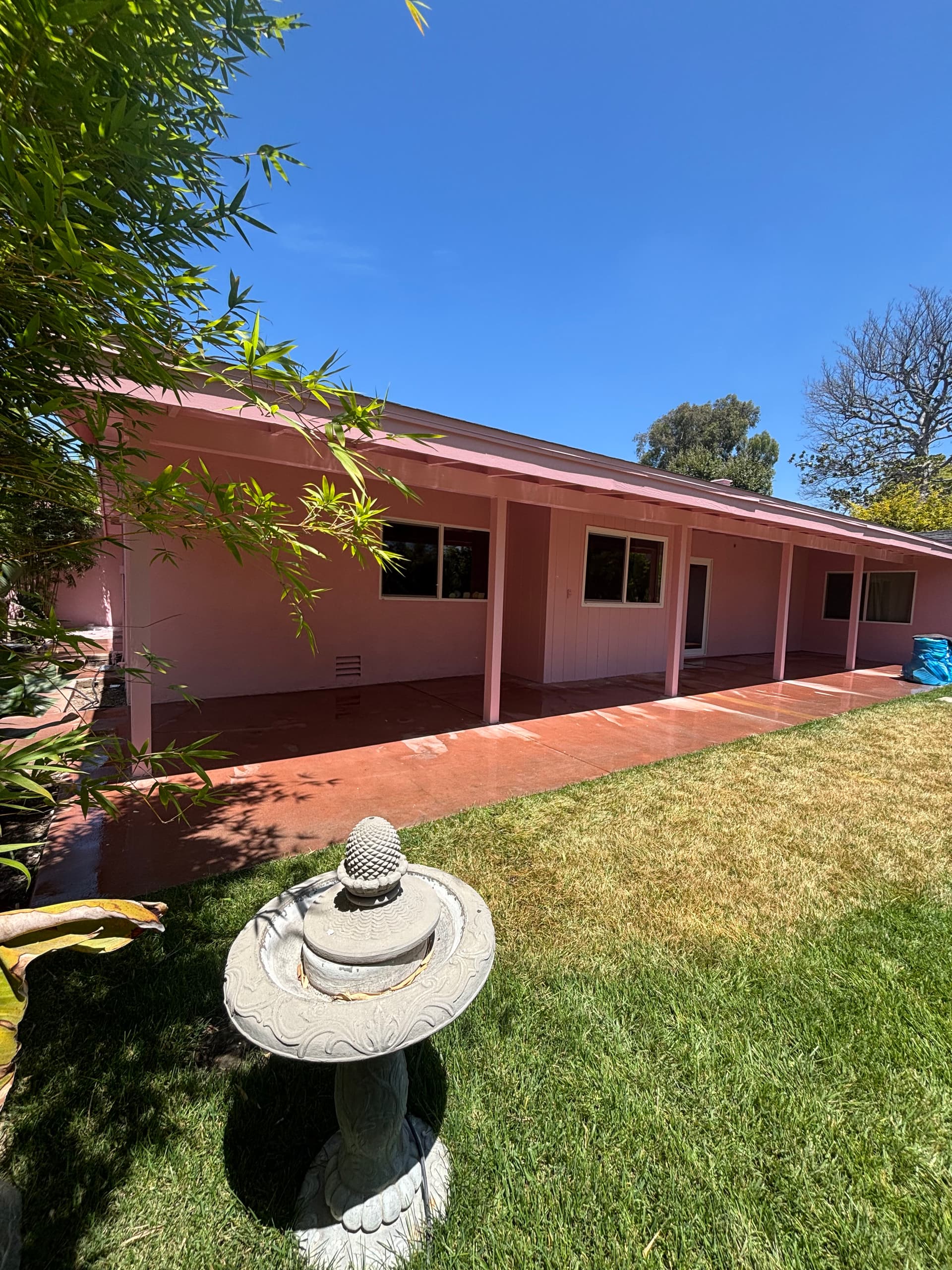 Gallery photos for Palm Springs-Inspired Exterior Paint Job with a Smooth Finish: Image #2